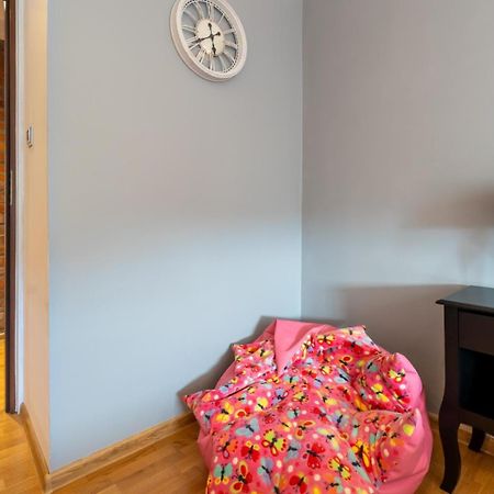 Apartament Ratuszlove - 2 Osobne Sypialnie, Z Widokiem Na Ratusz - By Spaceapart เยเลเนียกูรา ภายนอก รูปภาพ