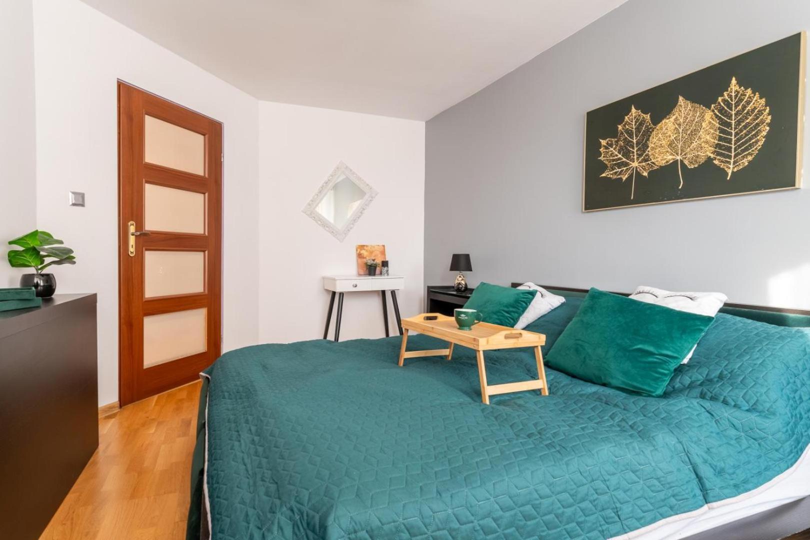 Apartament Ratuszlove - 2 Osobne Sypialnie, Z Widokiem Na Ratusz - By Spaceapart เยเลเนียกูรา ภายนอก รูปภาพ